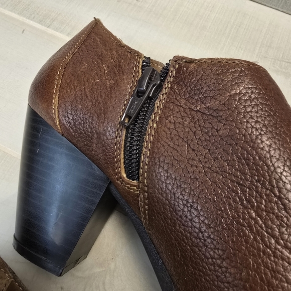 {8.5} B.O.C. Shootie Boot Double Monk Buckle Strap Brown Women's - Picture 4 of 16